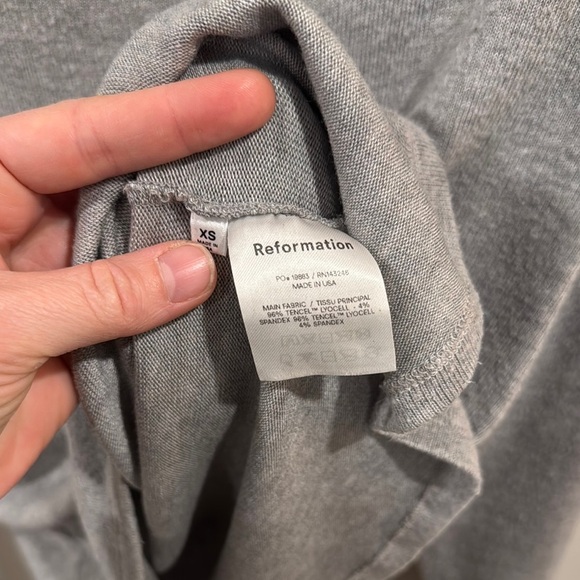 Reformation Jeans Women’s Long Sleeve Turtleneck Gray Size XS - Picture 5 of 5